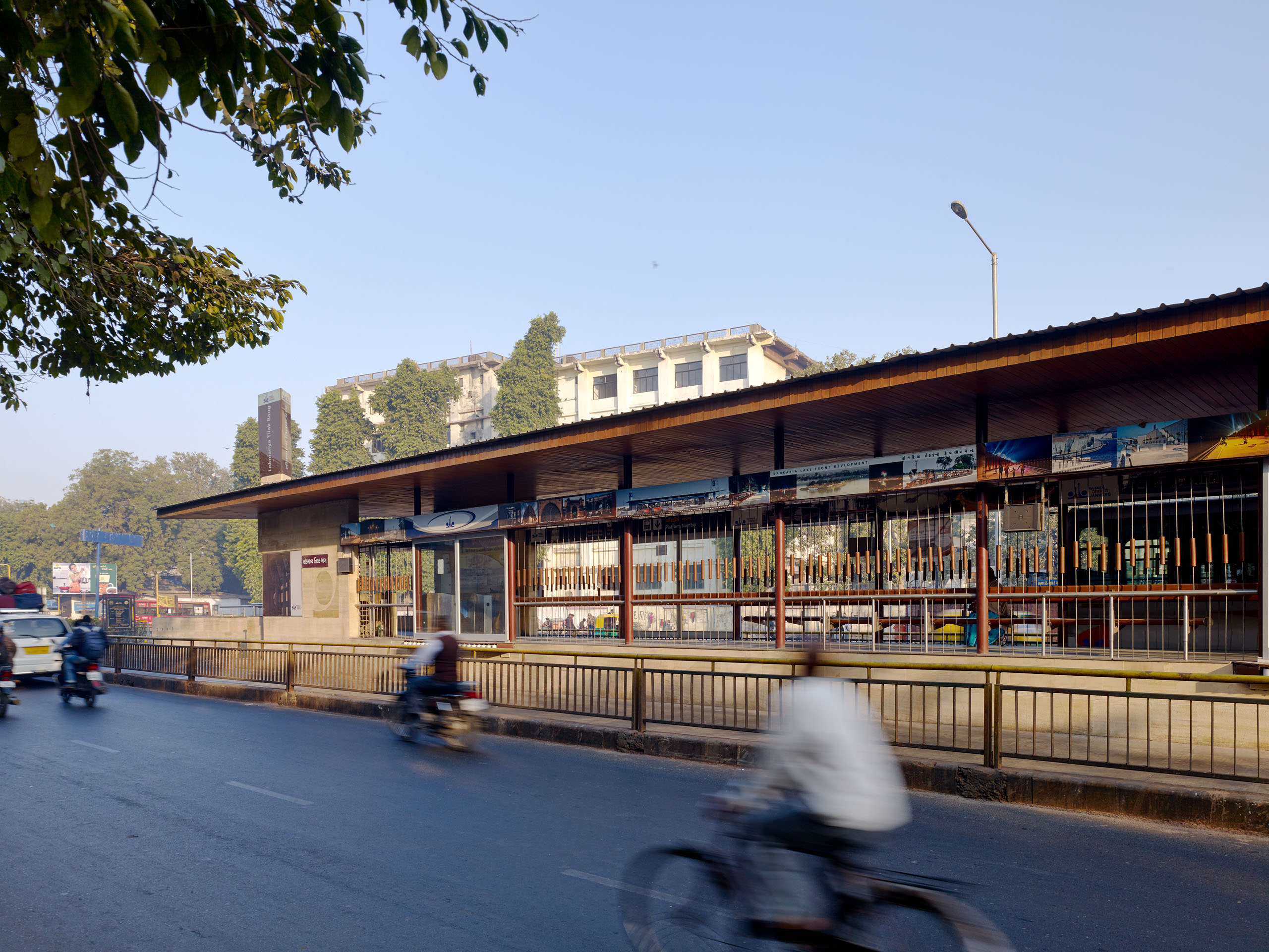 E14492 Alpa 042499 j2560